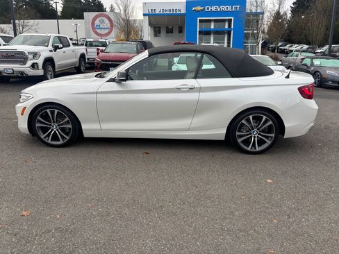 Used 2015 BMW 228i xDrive Convertible image 8