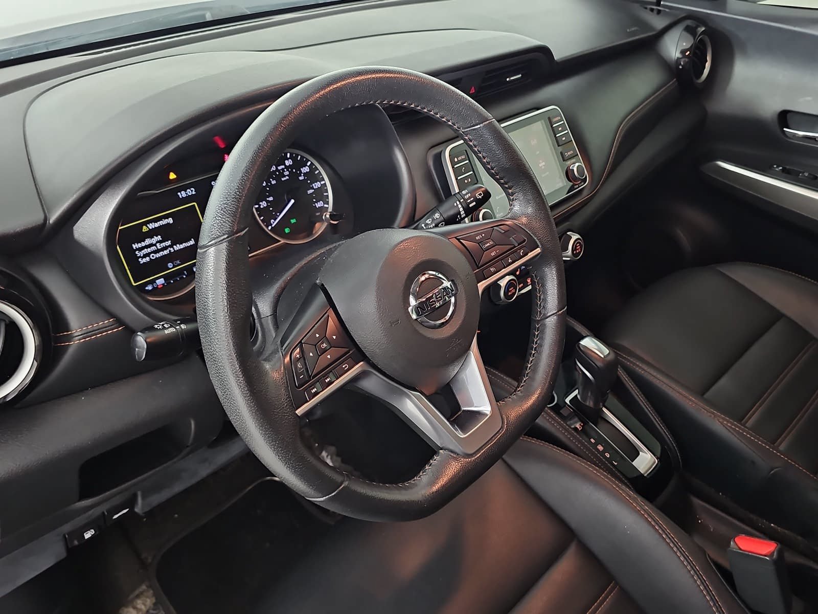 Used 2020 Nissan Kicks SR w/ SR Premium Package FWD image 14