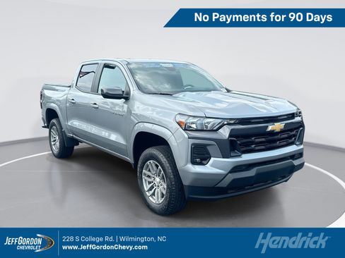Used 2023 Chevrolet Colorado LT w/ LT Convenience Package II AWD/4WD image 1