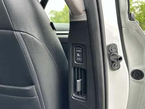 Used 2023 Honda Odyssey EX-L image 36