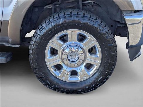 Used 2016 Ford F250 Lariat w/ Lariat Ultimate Package image 21