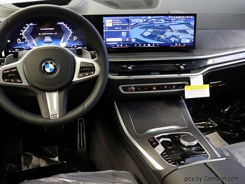 Used 2026 BMW X5 xDrive40i w/ M Sport Package image 12
