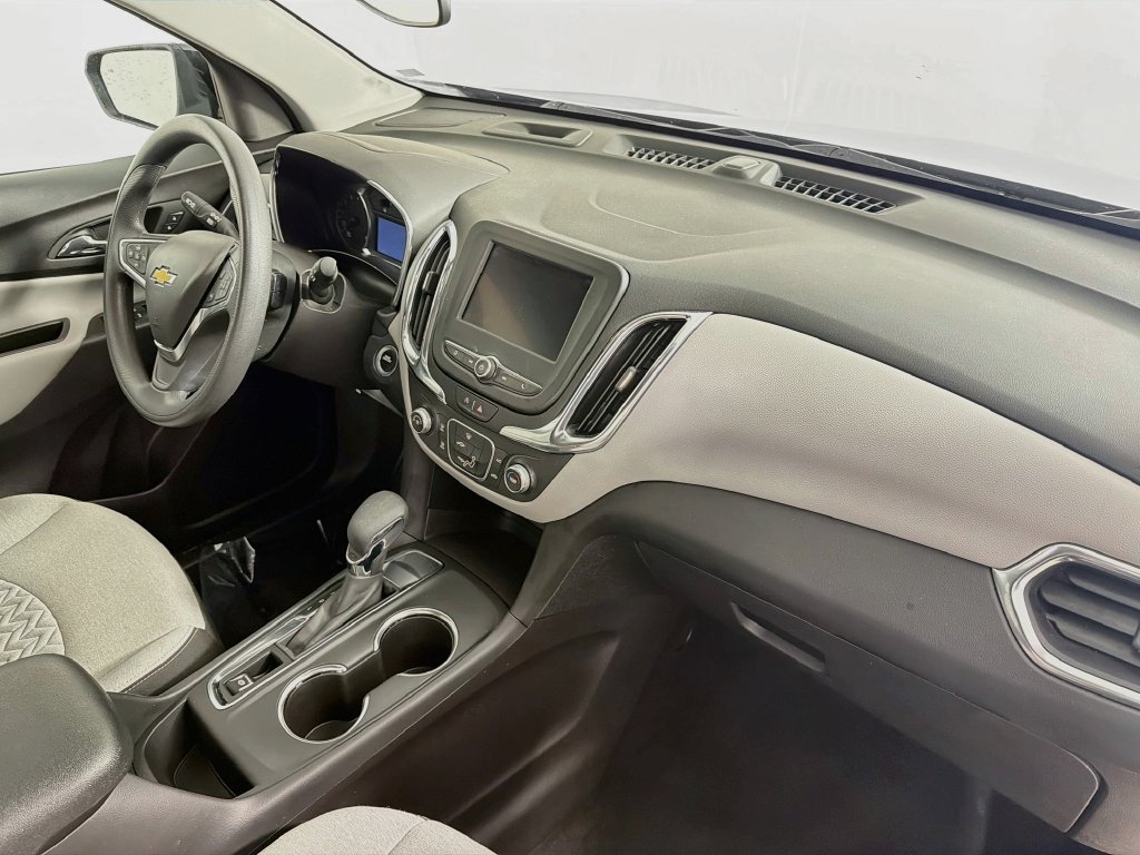 Used 2024 Chevrolet Equinox LS w/ LS Convenience Package FWD image 27