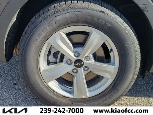 New 2026 Kia Sorento LX FWD image 8