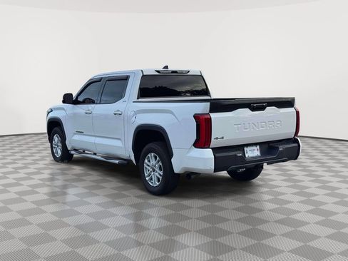 Used 2022 Toyota Tundra SR5 w/ SR5 Premium Package AWD/4WD image 5