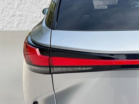 Used 2025 Lexus RX 350 Premium image 10