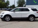 Used 2016 Ford Explorer XLT image 2