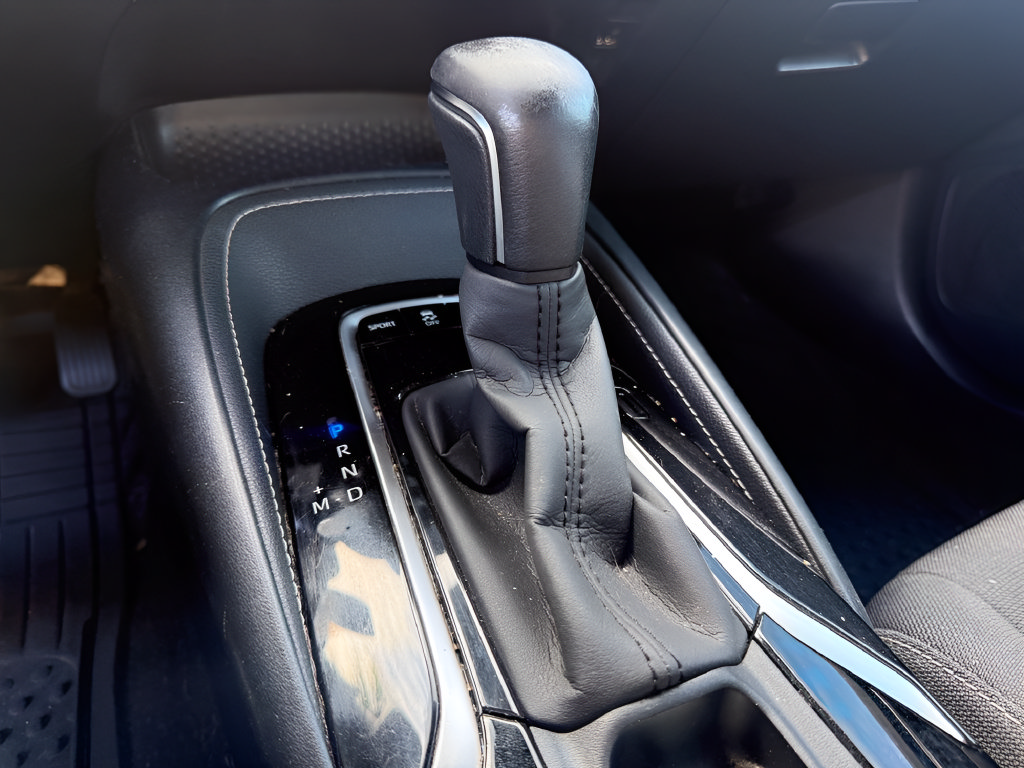 Used 2019 Toyota Corolla SE w/ Carpet Mat Package FWD image 26