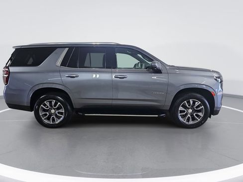 Used 2021 Chevrolet Tahoe LT w/ LT Signature Package image 2