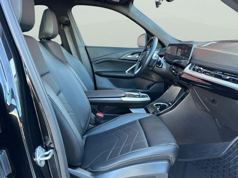 Used 2025 BMW X1 xDrive28i w/ Premium Package image 20