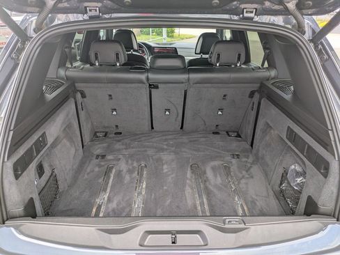 Used 2019 BMW X5 xDrive50i w/ Parking Assistance Package image 13