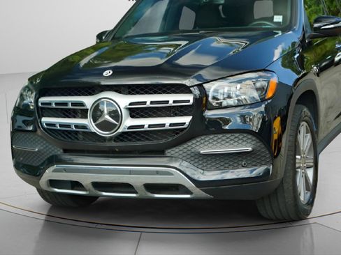 Used 2022 Mercedes-Benz GLS 450 4MATIC image 21