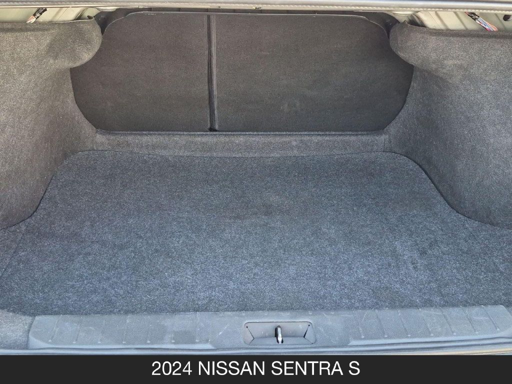 Used 2024 Nissan Sentra S FWD image 23