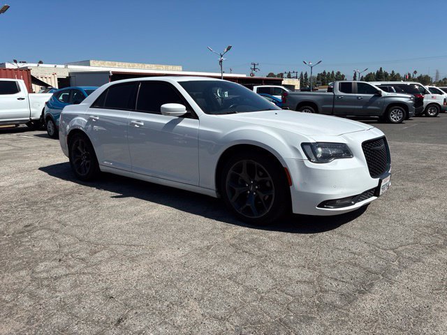 Used 2022 Chrysler 300 S RWD image 2