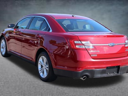 Used 2018 Ford Taurus SEL w/ Equipment Group 201A FWD image 20