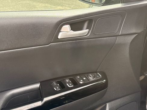 Used 2018 Kia Sportage EX w/ EX Premium Package AWD/4WD image 22