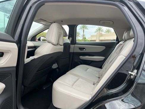 Used 2023 Nissan Ariya FWD image 13