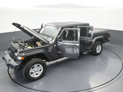 Used 2020 Jeep Gladiator Sport w/ Quick Order Package 24S AWD/4WD image 63