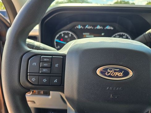 Used 2024 Ford F350 XLT w/ FX4 Off-Road Package AWD/4WD image 21