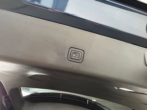 Used 2023 Chevrolet Traverse LT w/ LPO, Floor Liner Package image 36