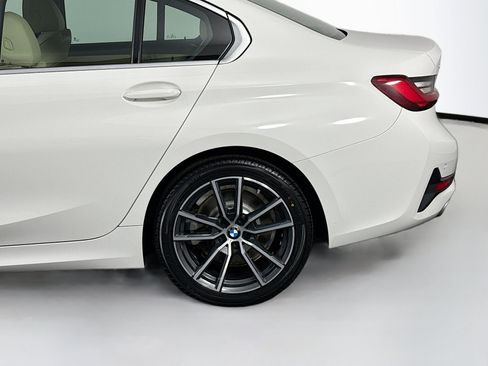 Used 2020 BMW 330i xDrive Sedan w/ Convenience Package AWD/4WD image 44