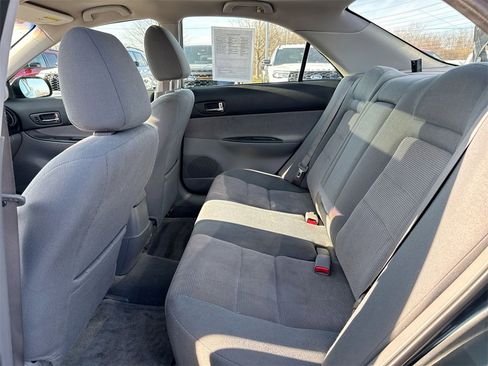 Used 2004 MAZDA MAZDA6 i image 22