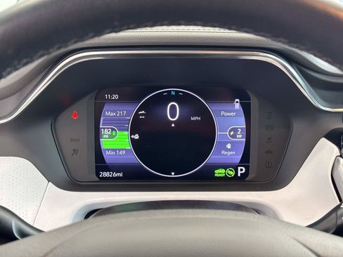 Used 2023 Chevrolet Bolt EUV Premier FWD image 23