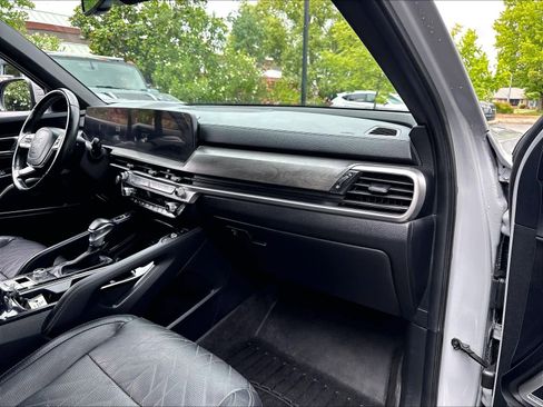 Used 2023 Kia Telluride EX X-Line AWD/4WD image 19