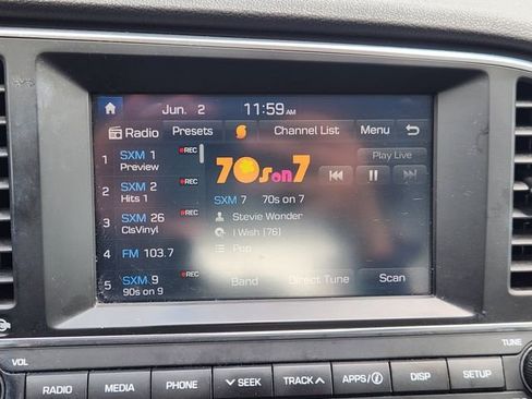 Used 2018 Hyundai Elantra SEL FWD image 16
