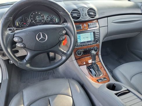 Used 2008 Mercedes-Benz CLK 350 Cabriolet image 24