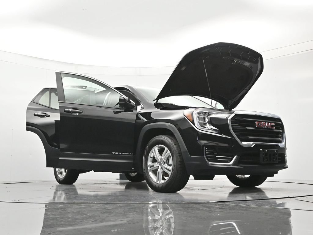 Certified 2024 GMC Terrain SLE AWD/4WD image 49