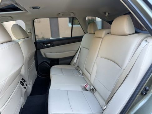 Used 2017 Subaru Outback 2.5i Limited w/ Popular Package #5 image 25
