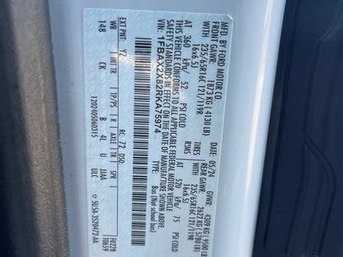 Used 2024 Ford Transit 350 XLT image 9