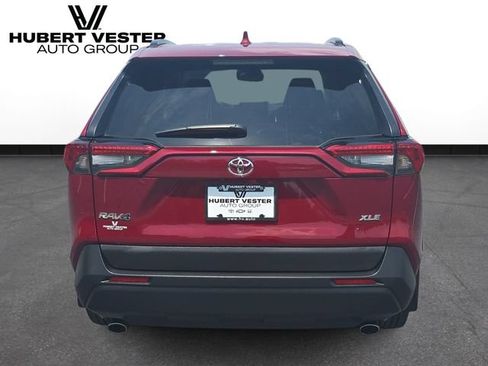 Used 2025 Toyota RAV4 XLE Premium FWD image 7