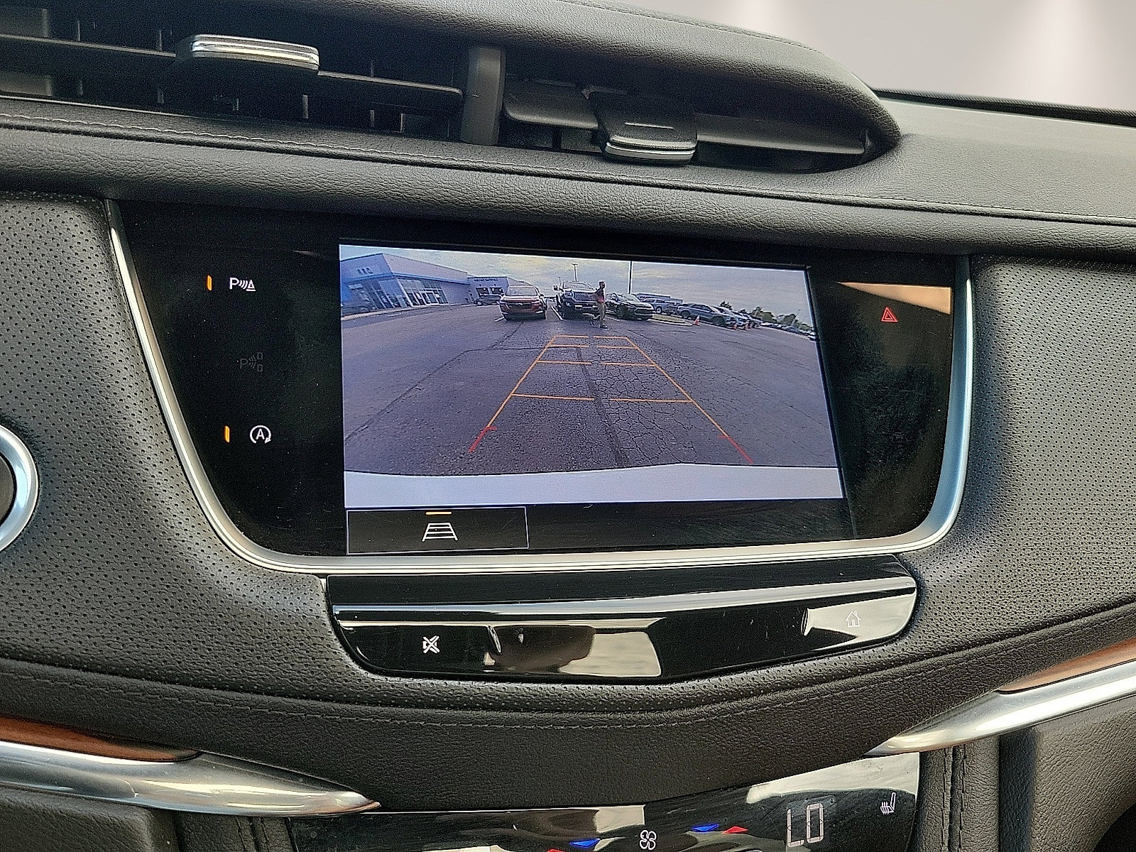 Used 2023 Cadillac XT5 Premium Luxury AWD/4WD image 16