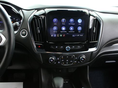 Used 2023 Chevrolet Traverse LT w/ LPO, Floor Liner Package image 19