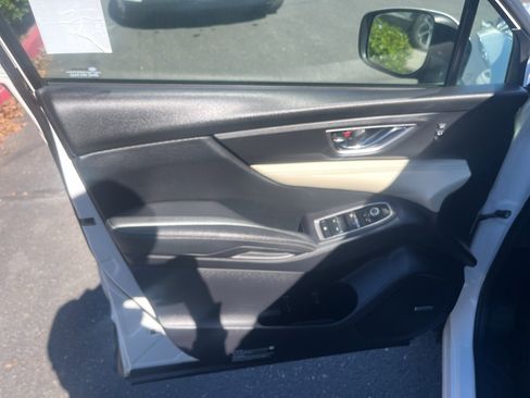 Used 2020 Subaru Ascent Limited w/ Technology Package image 19