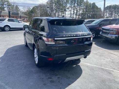 Used 2017 Land Rover Range Rover Sport HSE image 8