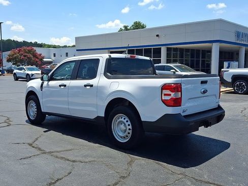 Used 2024 Ford Maverick XL w/ Equipment Group 100A Standard AWD/4WD image 4