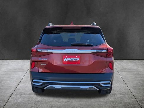 Used 2022 Kia Seltos Nightfall Edition image 5