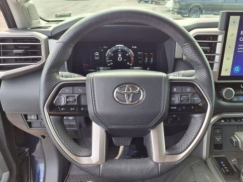 Used 2024 Toyota Tundra Limited AWD/4WD image 39