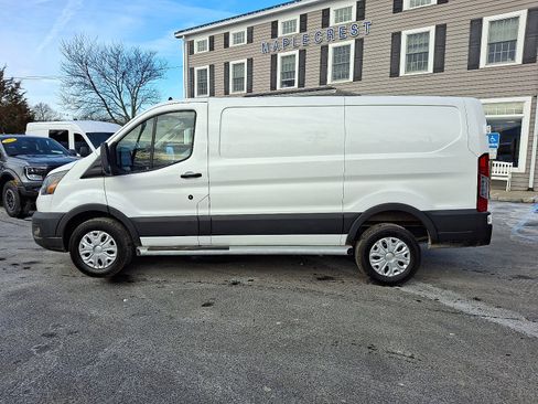 Used 2024 Ford Transit 250 Low Roof w/ Exterior Upgrade Package image 8