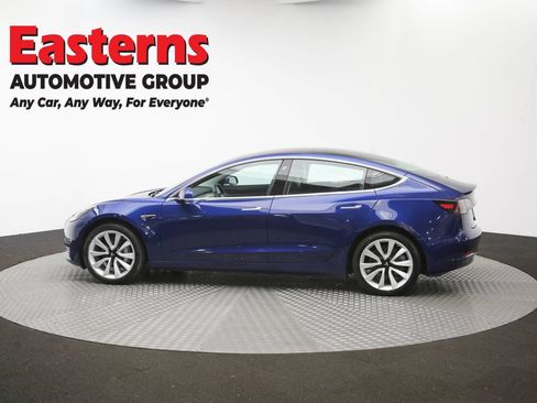 Used 2018 Tesla Model 3 Long Range RWD image 56