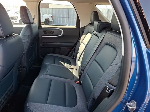 Used 2024 Ford Bronco Sport Outer Banks image 10