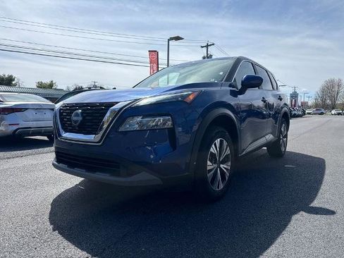 Certified 2023 Nissan Rogue SV AWD/4WD image 6