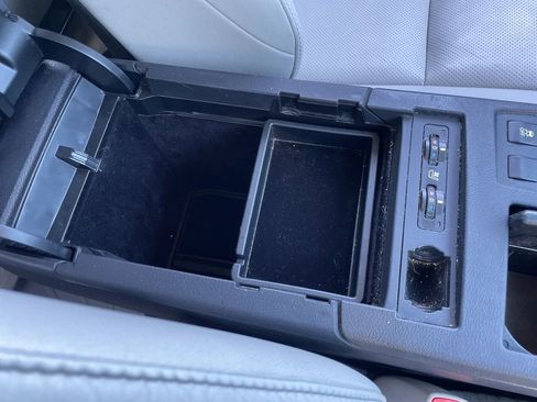 Used 2013 Lexus RX 350 FWD w/ Navigation Pkg image 30