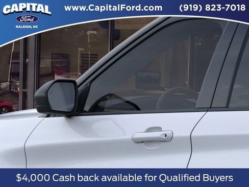 New 2026 Ford Explorer Active RWD image 20