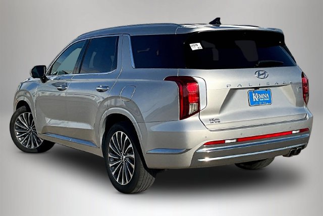 Used 2024 Hyundai Palisade Calligraphy AWD/4WD image 4
