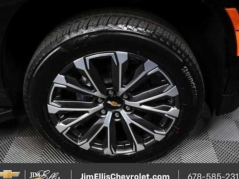 New 2026 Chevrolet Suburban High Country w/ Sun And Tow Package image 35