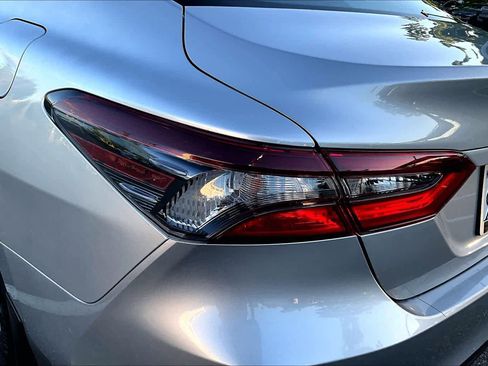 Used 2024 Toyota Camry LE image 28